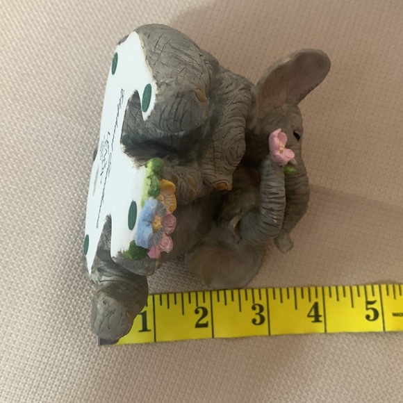 Lenox Elephant Sweethearts 2004 - Picture 8 of 8